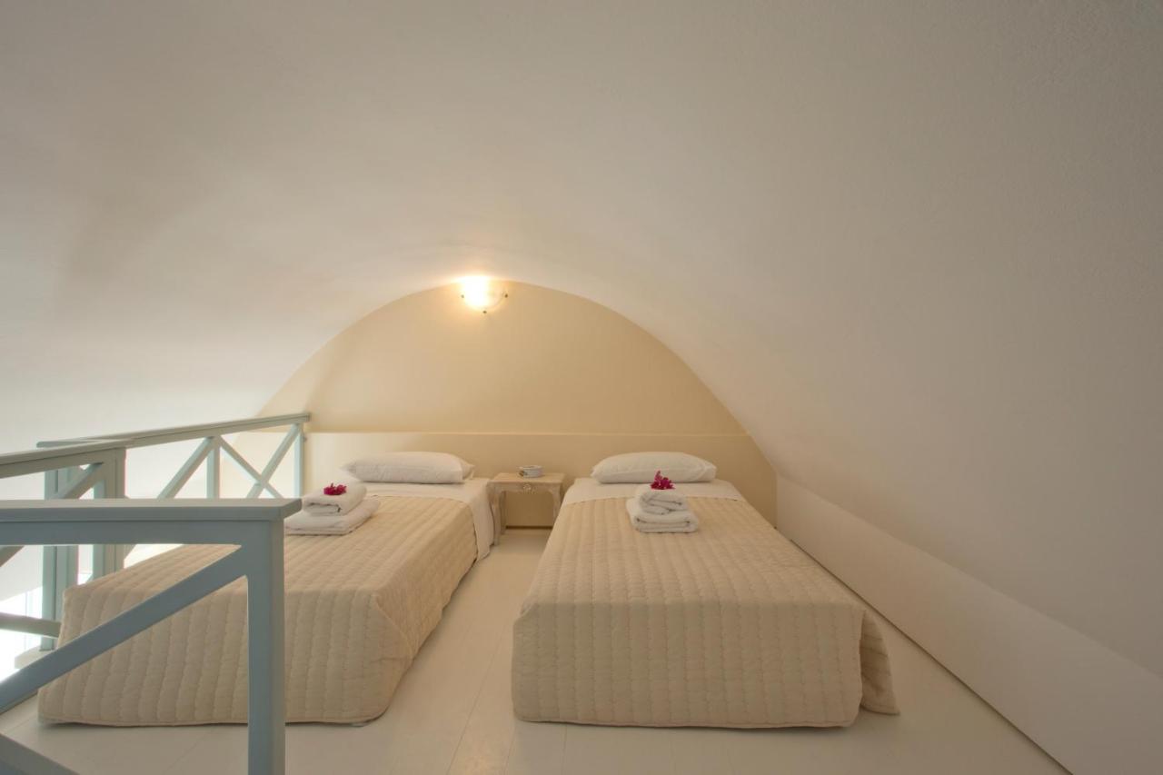 Santorini Med Homes Appartamento Mesariá