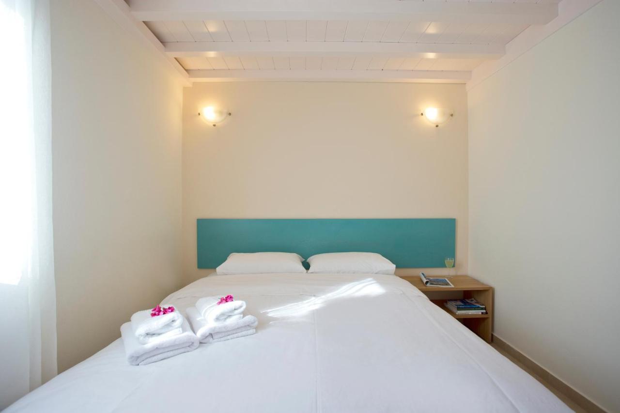 Santorini Med Homes * Mesariá